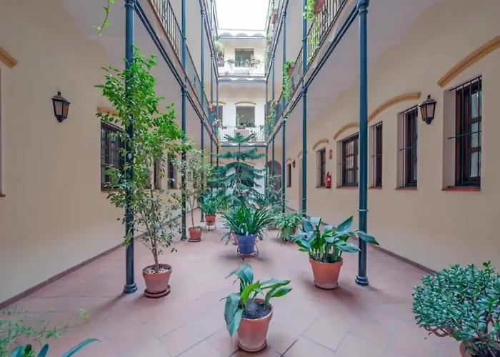 Monkeys Apartments Castilla Triana